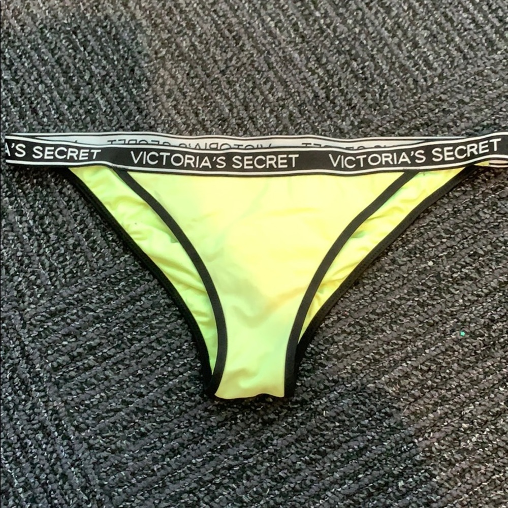 Bikini bottoms